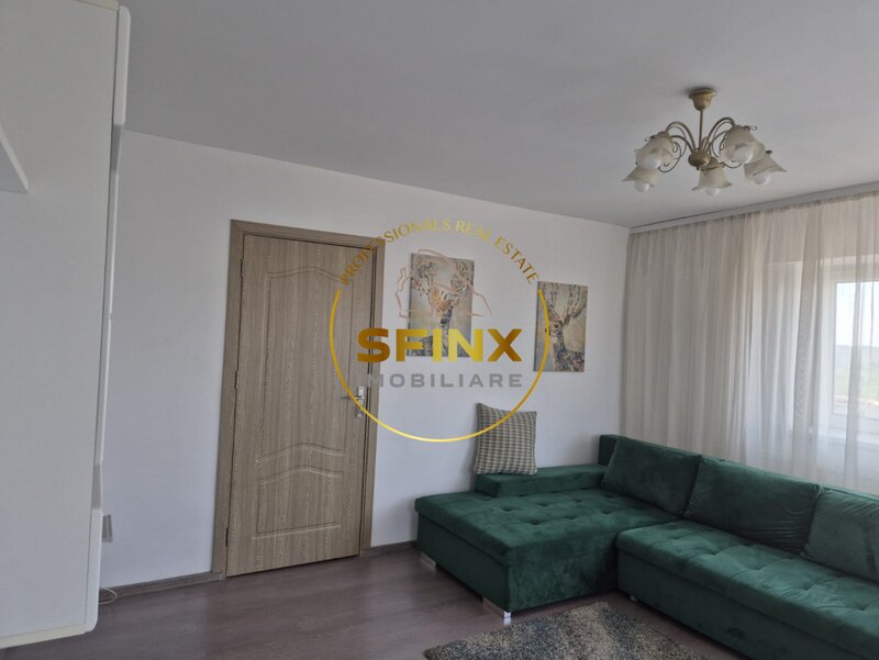 Basarabia, Diham, 3 camere bloc 82, renovat, centrala gaz, gata de mutat.